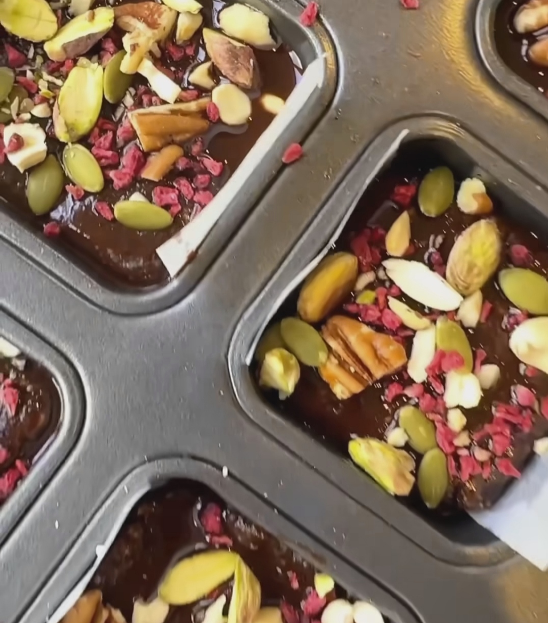 υγιεινα μπραουνις με σουπερφουντς vegan ιδανικα για αθλητες, παιδιά, ευεξία, αντιγ'ηρανση